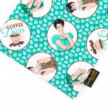 Close up of shoe bag showing women drinking coffee with the words "coffee diva"